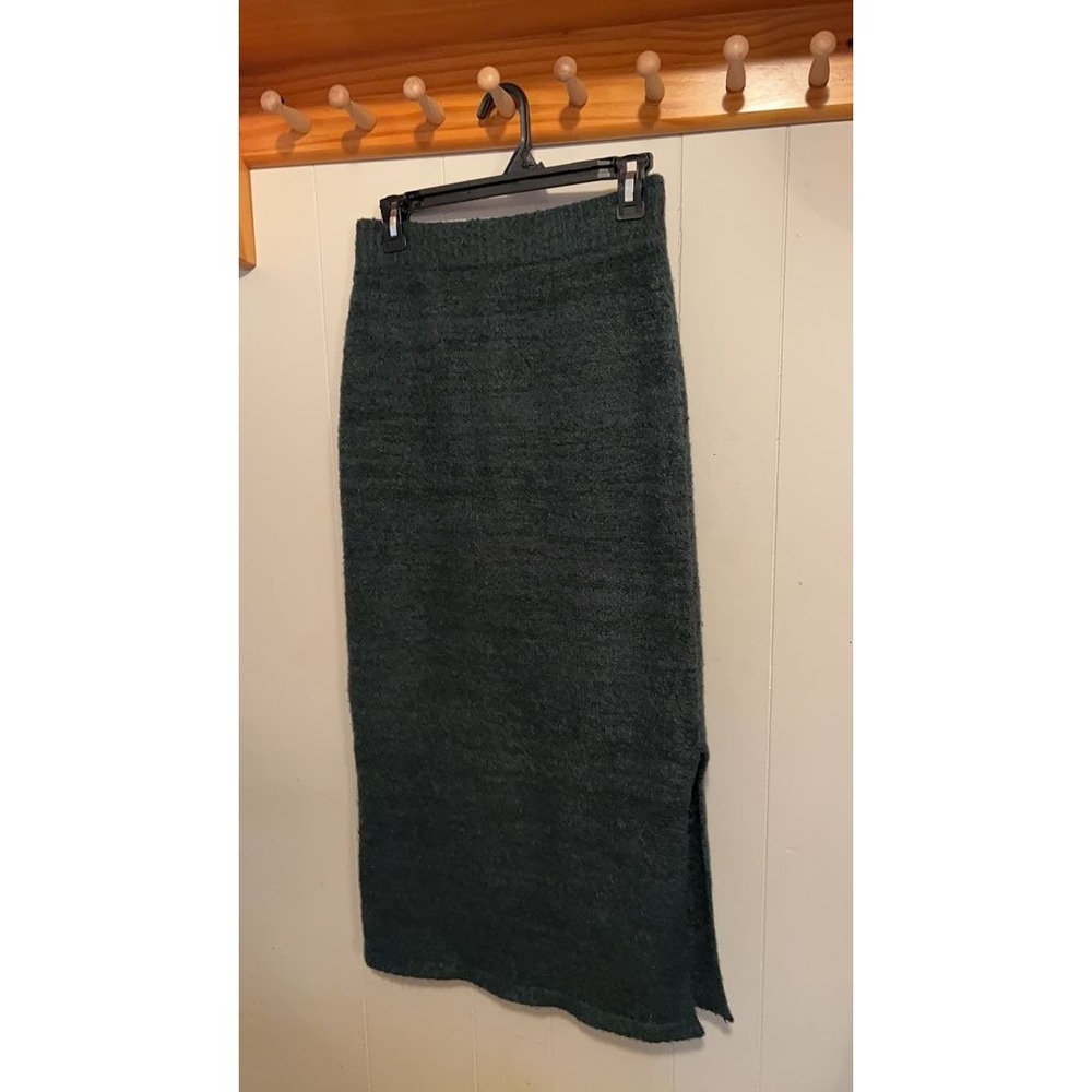 Universal Thread Women's Knit Midi Skirt